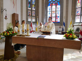 Feierlicher Gründungsgottesdienst der Pfarrei St. Heimerad (Foto: Karl-Franz Thiede)